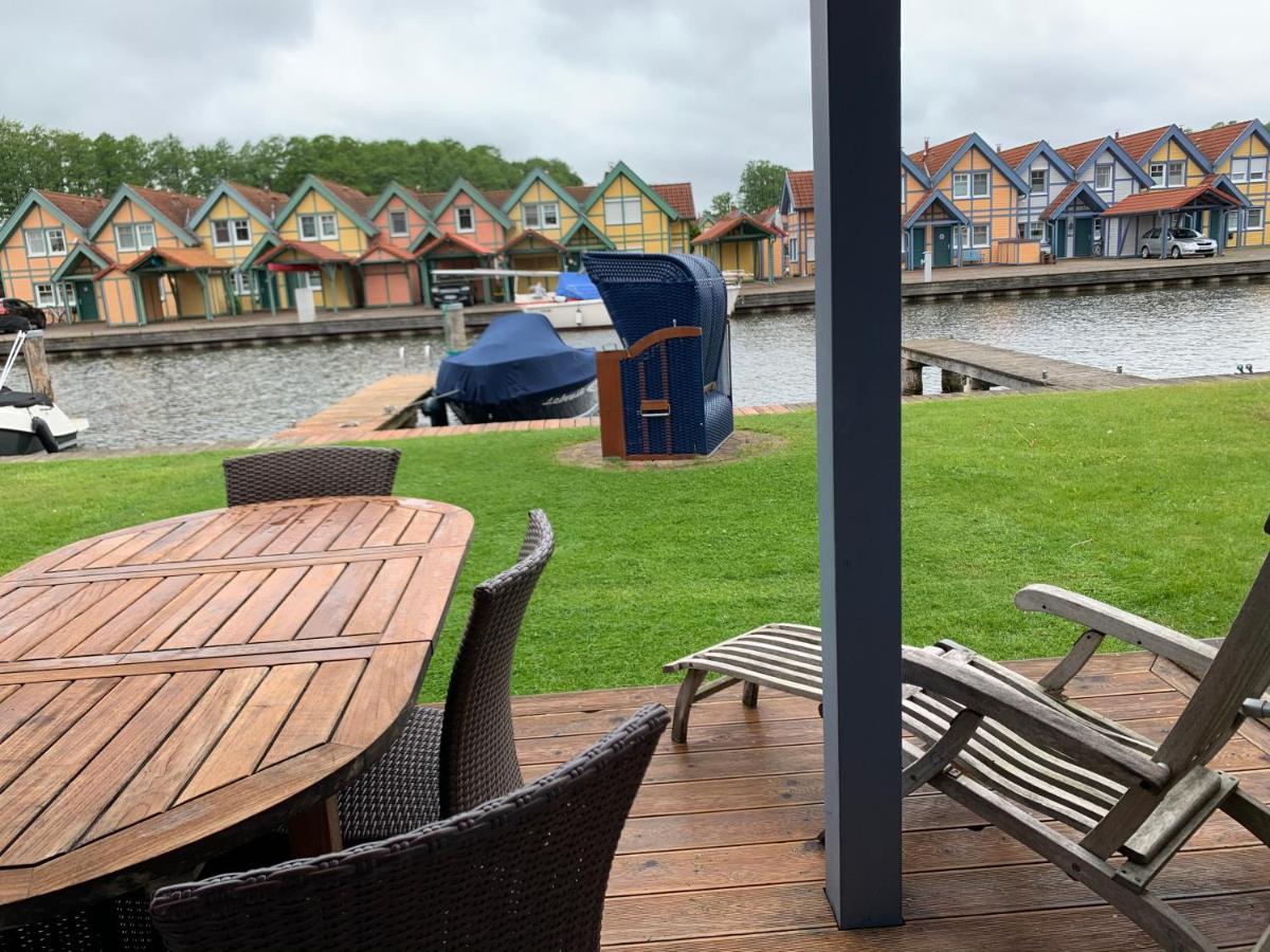 Ferienhaus Mit Bootssteg Am See In Rheinsberg Exterior foto